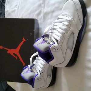 NIKE AIR JORDAN 5 RETRO KIDS SIZE 4 1/2